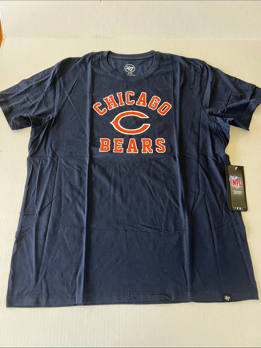 47 Chicago Bears Navy Tee with Orange Logo Size XL NWT
